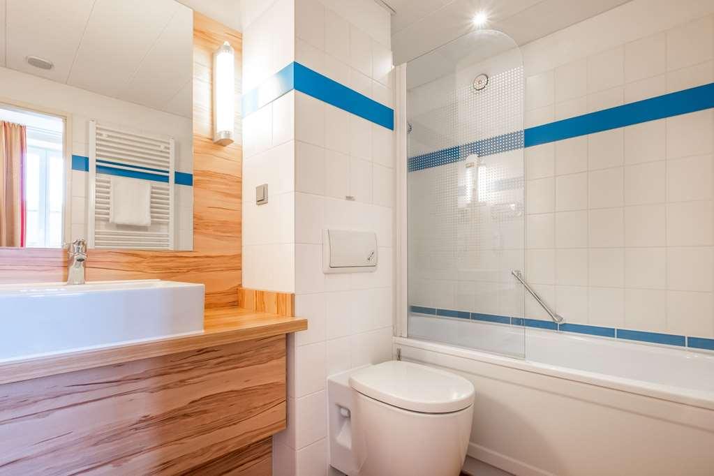 Quality Hotel, Star Inn Premium Bremen Room photo