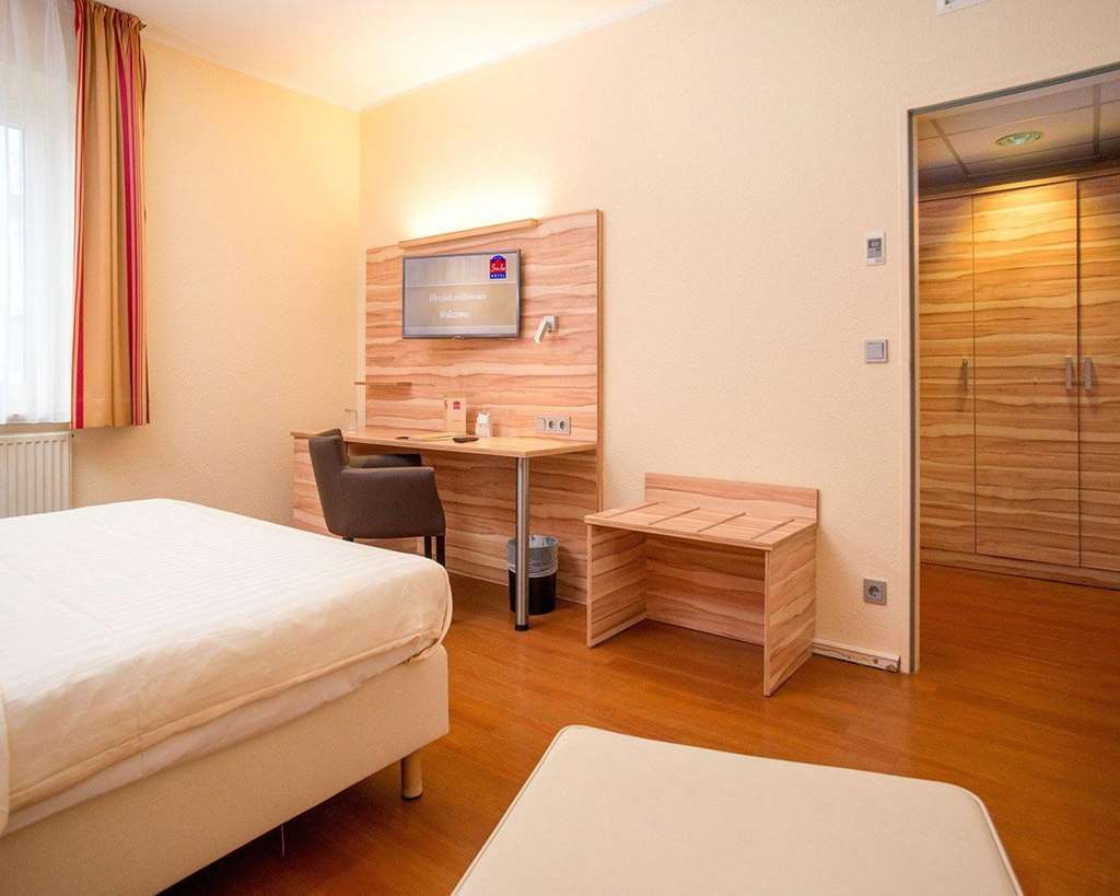 Quality Hotel, Star Inn Premium Bremen Room photo